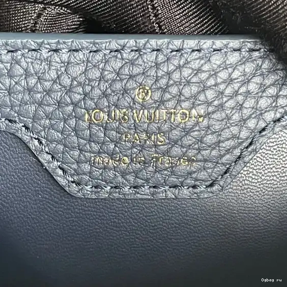 VUITTON BB CAPUCINES LOUIS 0430